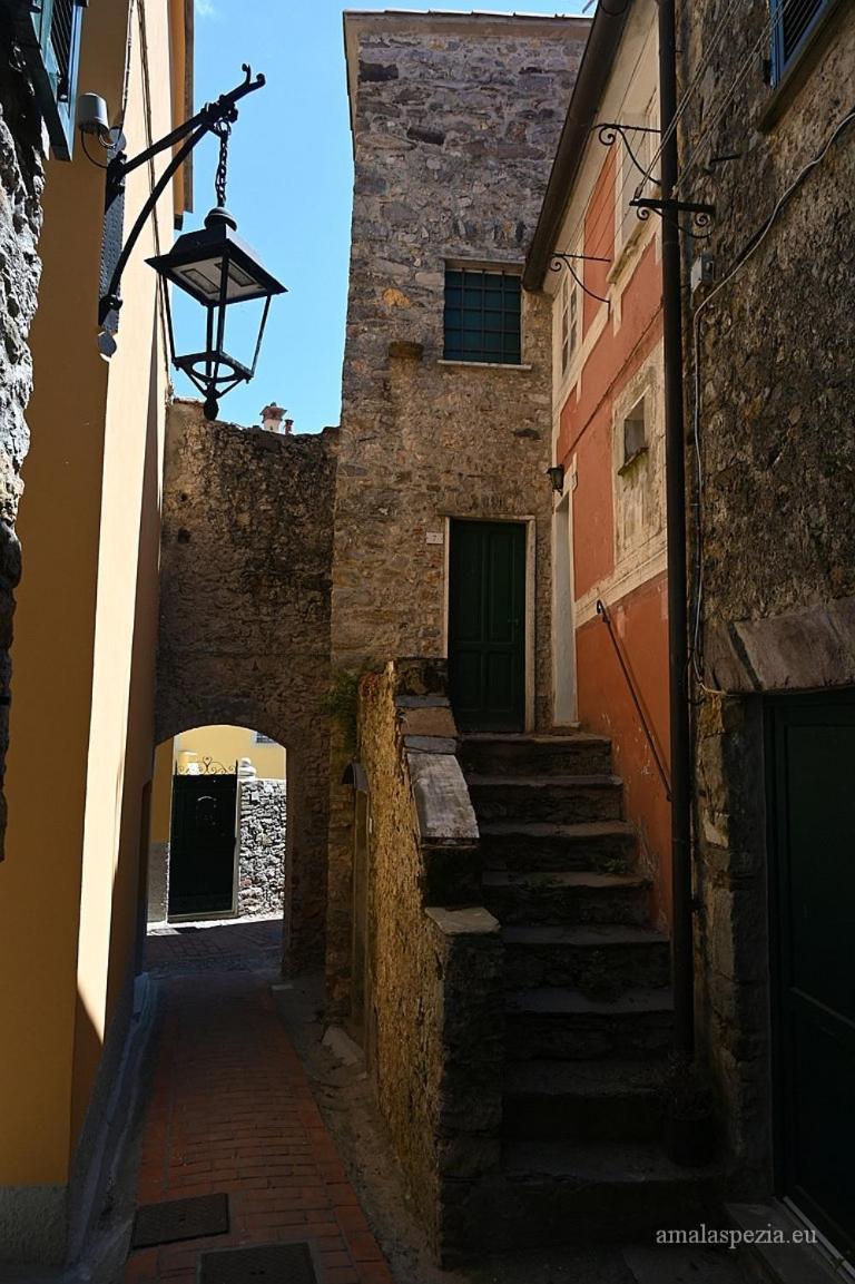 Ferienwohnung La Finestra Sul Parco La Spezia Exterior foto